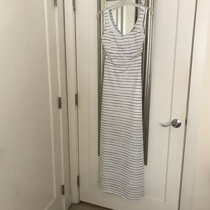 Sexy Cutout Striped White Maxi Dress